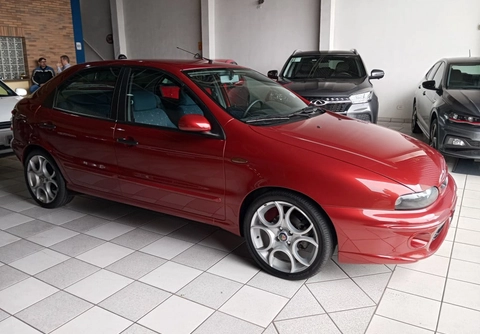 Fiat Brava SX 1.6 16V 4p 2000 Vermelho — foto 1 de 3