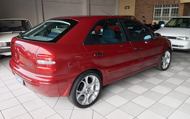 imagem-https://www.socarrao.com.br/sc-vehicle-images-prod/51569/1782923655292-vehicle_image_1754338518_1a081bf812093c8b266f35f5cb7d52a2.jpeg
