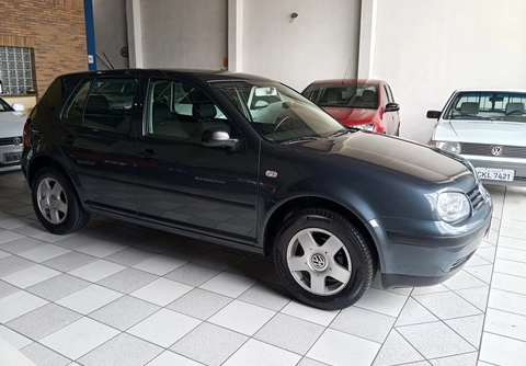 Volkswagen Golf 2002 Cinza — foto 1 de 3