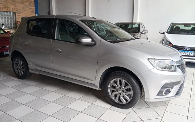 imagem-https://www.socarrao.com.br/sc-vehicle-images-prod/51583/1786130797436-vehicle_image_1769520608_a8d120e6d841296f2aa10ecb0140dc1b.jpeg