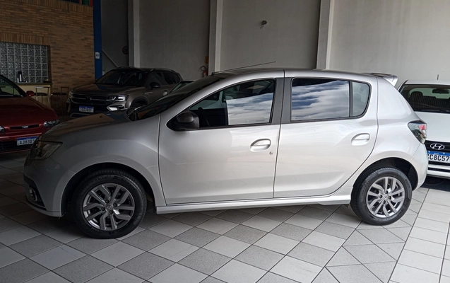 imagem-https://www.socarrao.com.br/sc-vehicle-images-prod/51583/1786130797463-vehicle_image_1769520599_729e6142353f6aa67ccdac9d2db9f282.jpeg