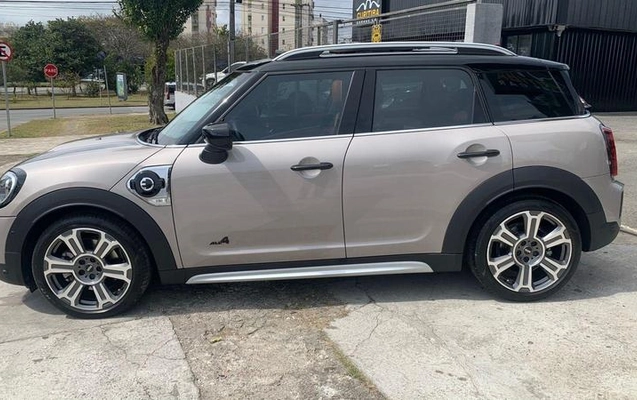 imagem-https://www.socarrao.com.br/sc-vehicle-images-prod/51637/1788449488676-7206143_3_B_b2fc33daa5.jpeg