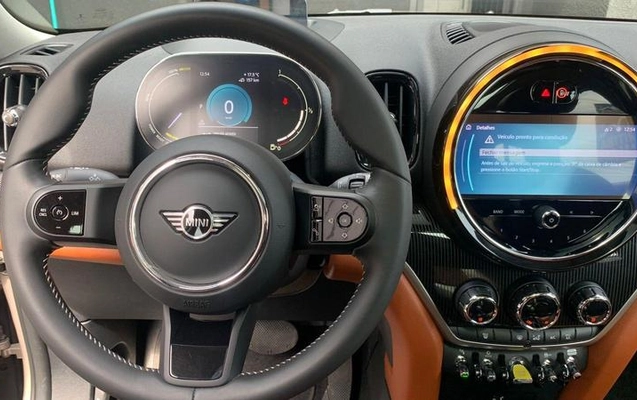 imagem-https://www.socarrao.com.br/sc-vehicle-images-prod/51637/1788449488689-7206143_22_B_2c46042f41.jpeg
