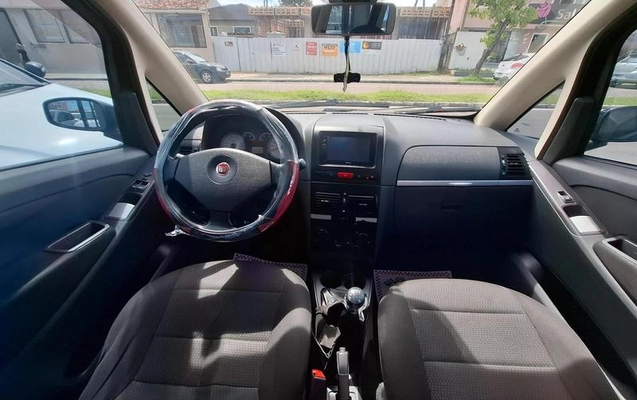 imagem-https://www.socarrao.com.br/sc-vehicle-images-prod/51692/1771368064113-7591564_13_B_53765bd053.jpeg