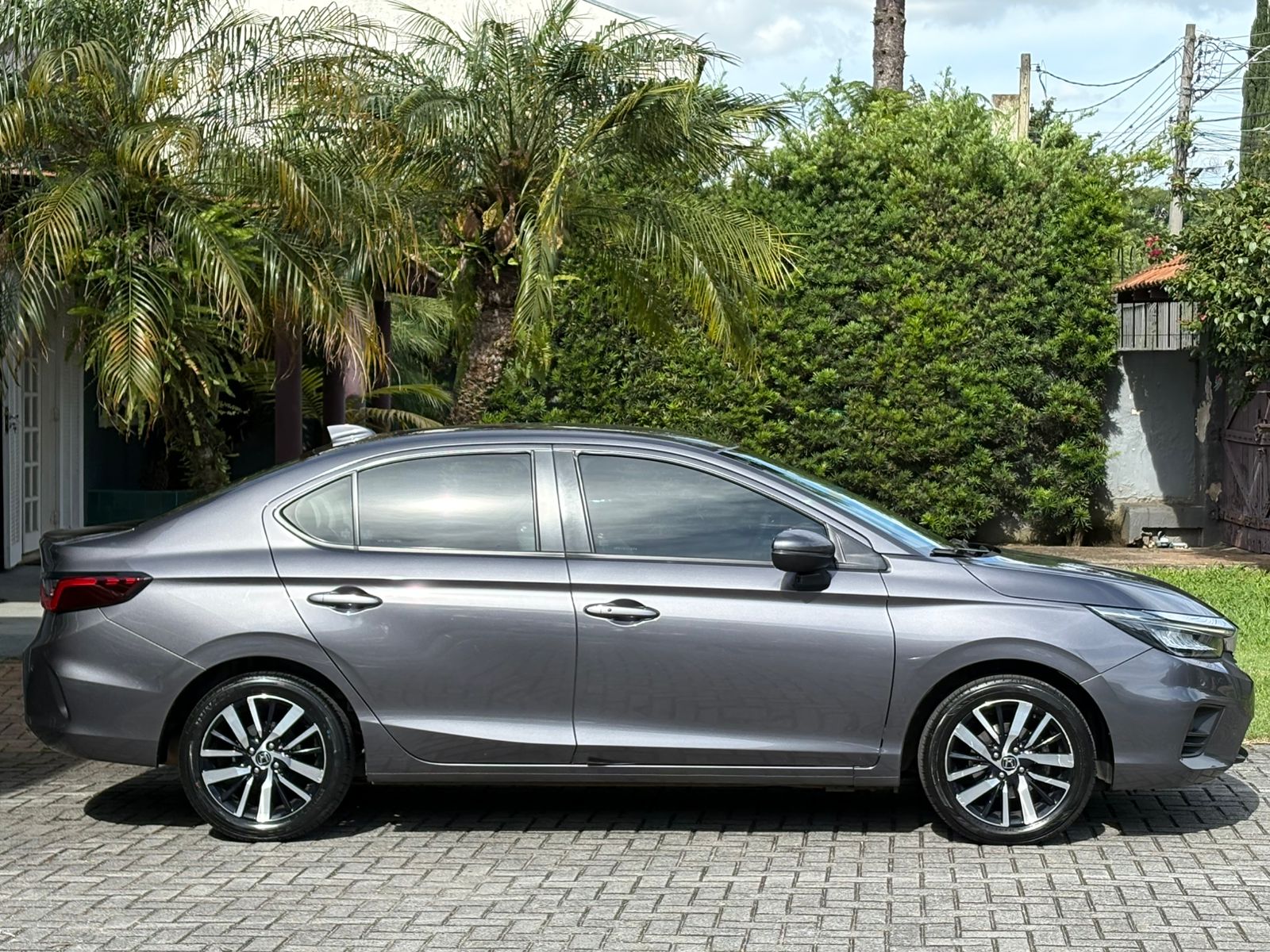 Honda City Sedan Touring 1.5 Flex 16V 4P Aut. - foto 2