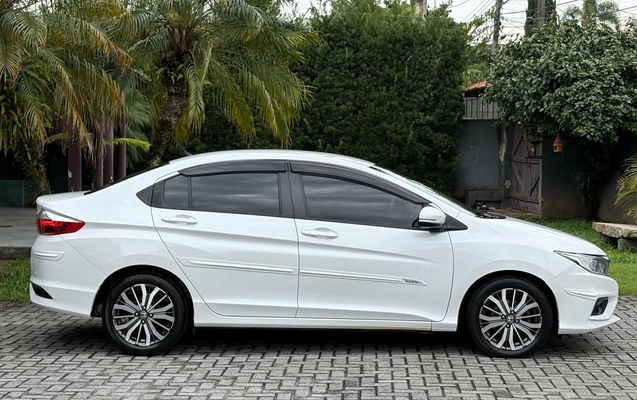imagem-https://www.socarrao.com.br/sc-vehicle-images-prod/51746/1769989046794-7249596OR_1769704891_83_660.jpg