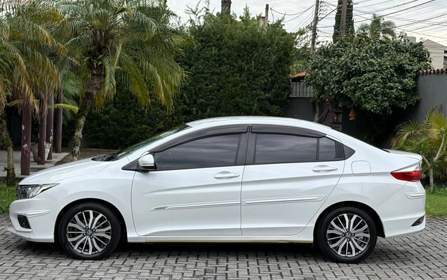 imagem-https://www.socarrao.com.br/sc-vehicle-images-prod/51746/1769989046794-7249596OR_1769704897_87_190.jpg