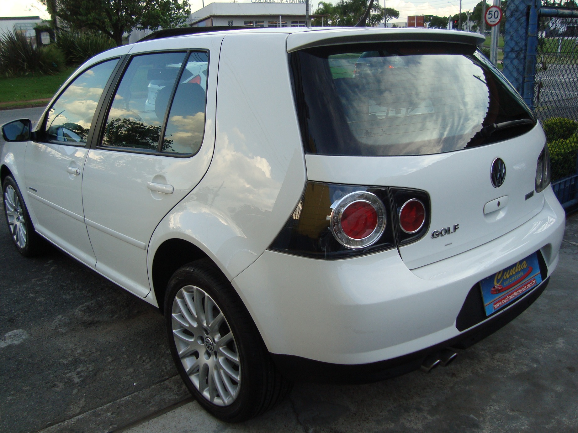 imagem-https://www.socarrao.com.br/sc-vehicle-images-prod/51750/1769989044588-6431614OR_1739456223_5_90.jpg