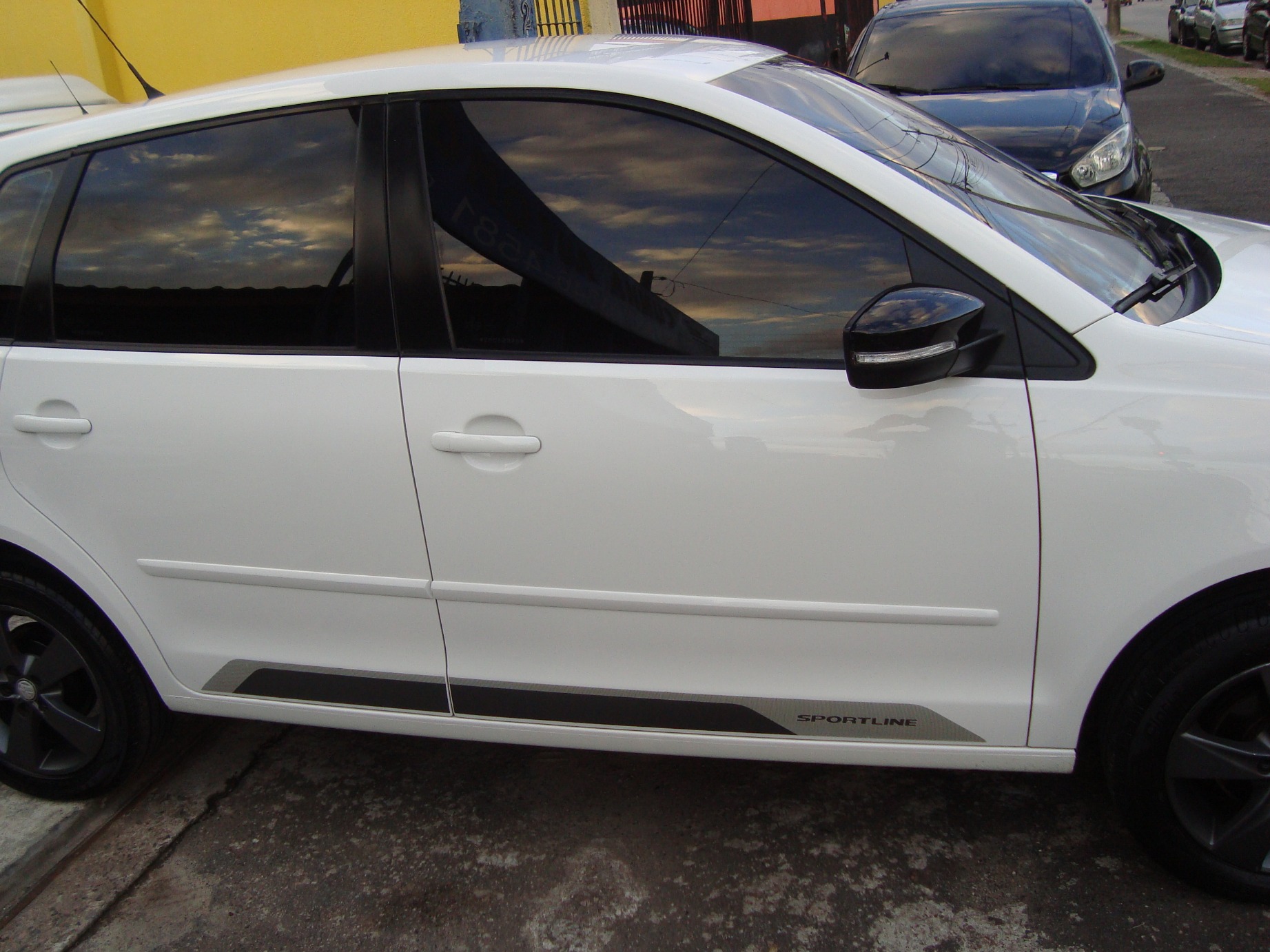 imagem-https://www.socarrao.com.br/sc-vehicle-images-prod/51751/1769989044848-6596145OR_1744487080_3_00.jpg