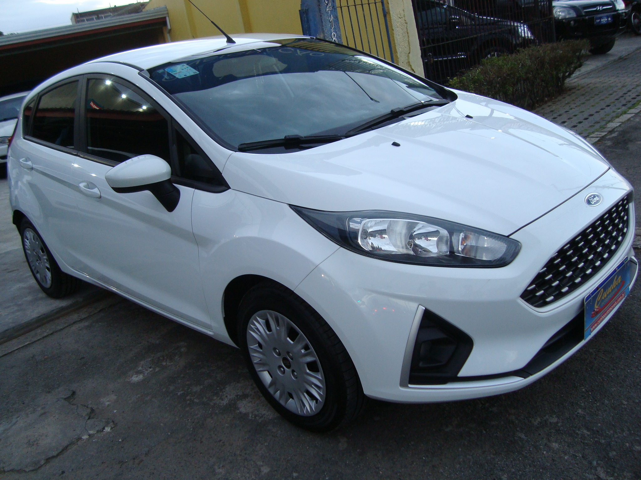 imagem-https://www.socarrao.com.br/sc-vehicle-images-prod/51752/1769989045081-6707379OR_1752787521_52_890.jpg