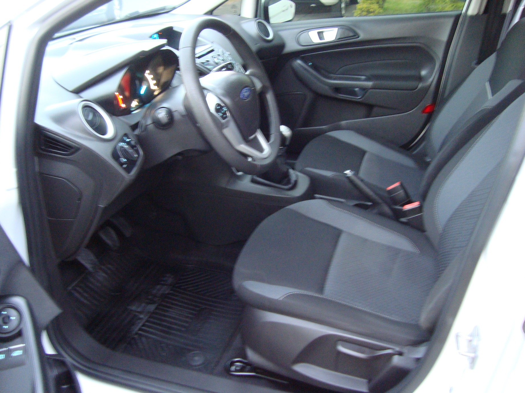 imagem-https://www.socarrao.com.br/sc-vehicle-images-prod/51752/1769989045081-6707379OR_1752787529_63_90.jpg