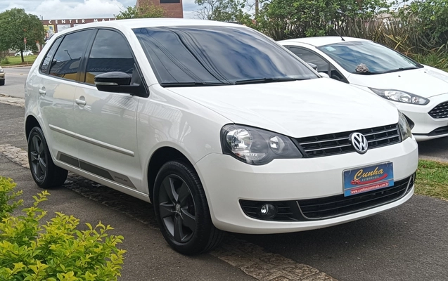 imagem-https://www.socarrao.com.br/sc-vehicle-images-prod/51754/1787169143725-SU1HXzIwMjUwNDA5XzE1NDUyMH4yLmpwZw.jpg