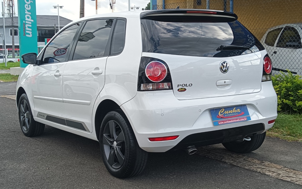 imagem-https://www.socarrao.com.br/sc-vehicle-images-prod/51754/1787169143876-SU1HXzIwMjUwNDA5XzE2MjMzNn4yLmpwZw.jpg