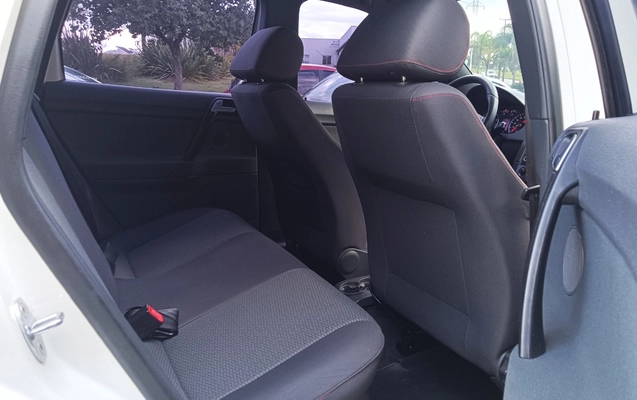 imagem-https://www.socarrao.com.br/sc-vehicle-images-prod/51754/1787169144750-SU1HXzIwMjUwNDA5XzE2NTExNC5qcGc.jpg