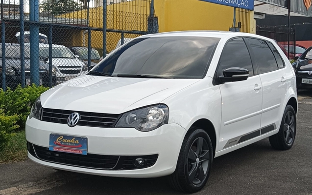 imagem-https://www.socarrao.com.br/sc-vehicle-images-prod/51754/1787169145161-SU1HXzIwMjUwNDA5XzE3MDA1Ny5qcGc.jpg