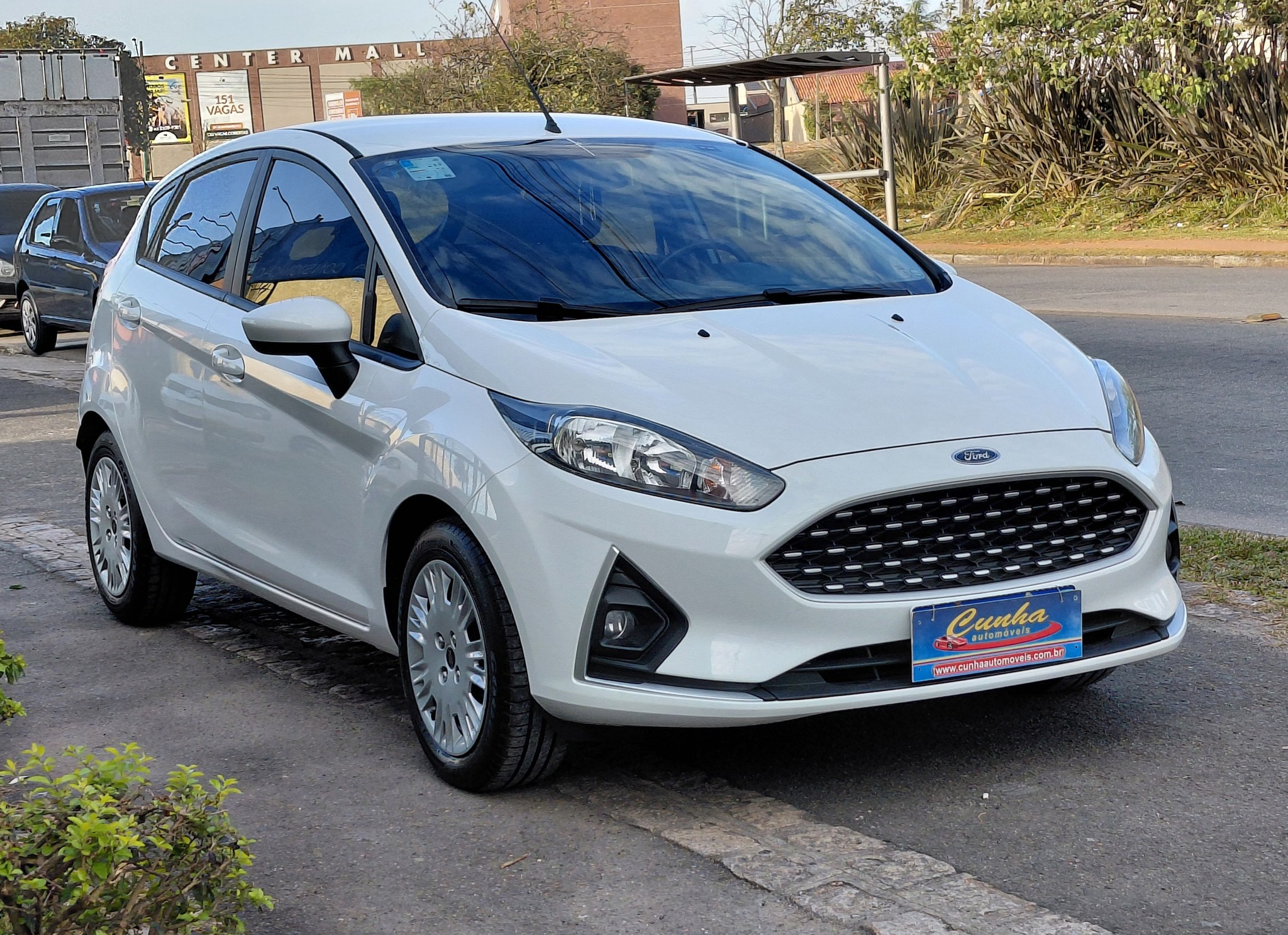 imagem-https://www.socarrao.com.br/sc-vehicle-images-prod/51755/1769989045743-6797757OR_1753281227_27_50.jpg