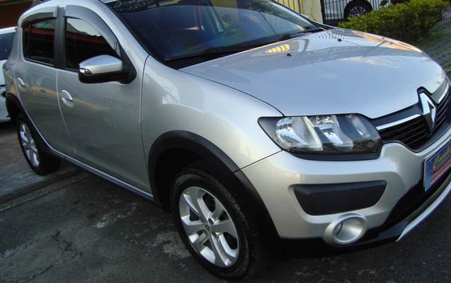 imagem-https://www.socarrao.com.br/sc-vehicle-images-prod/51762/1769989047410-7094836OR_1764453045_59_470.jpg
