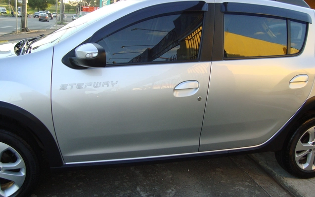 imagem-https://www.socarrao.com.br/sc-vehicle-images-prod/51762/1769989047410-7094836OR_1764453049_24_560.jpg