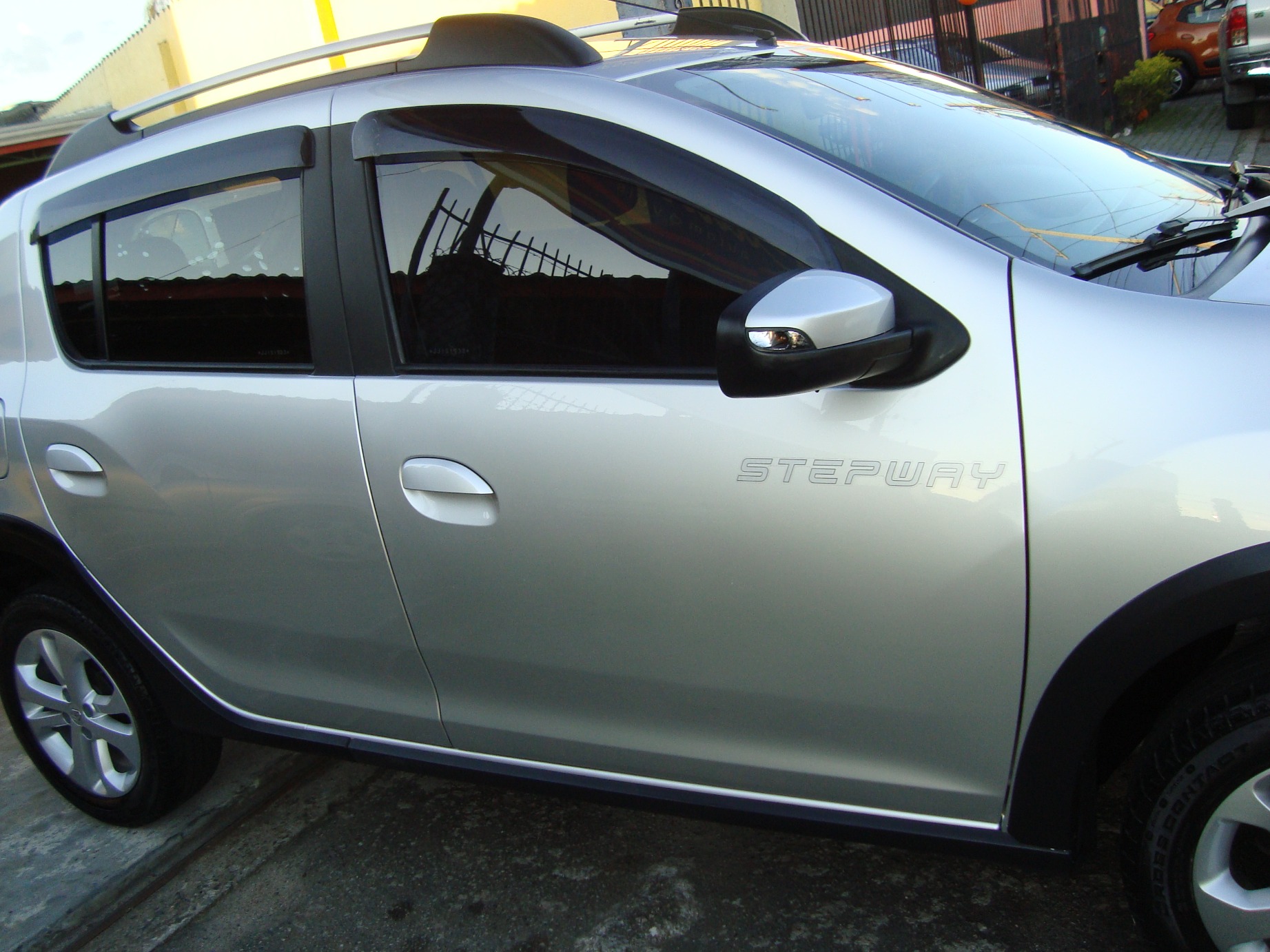 imagem-https://www.socarrao.com.br/sc-vehicle-images-prod/51762/1769989047410-7094836OR_1764453049_58_160.jpg