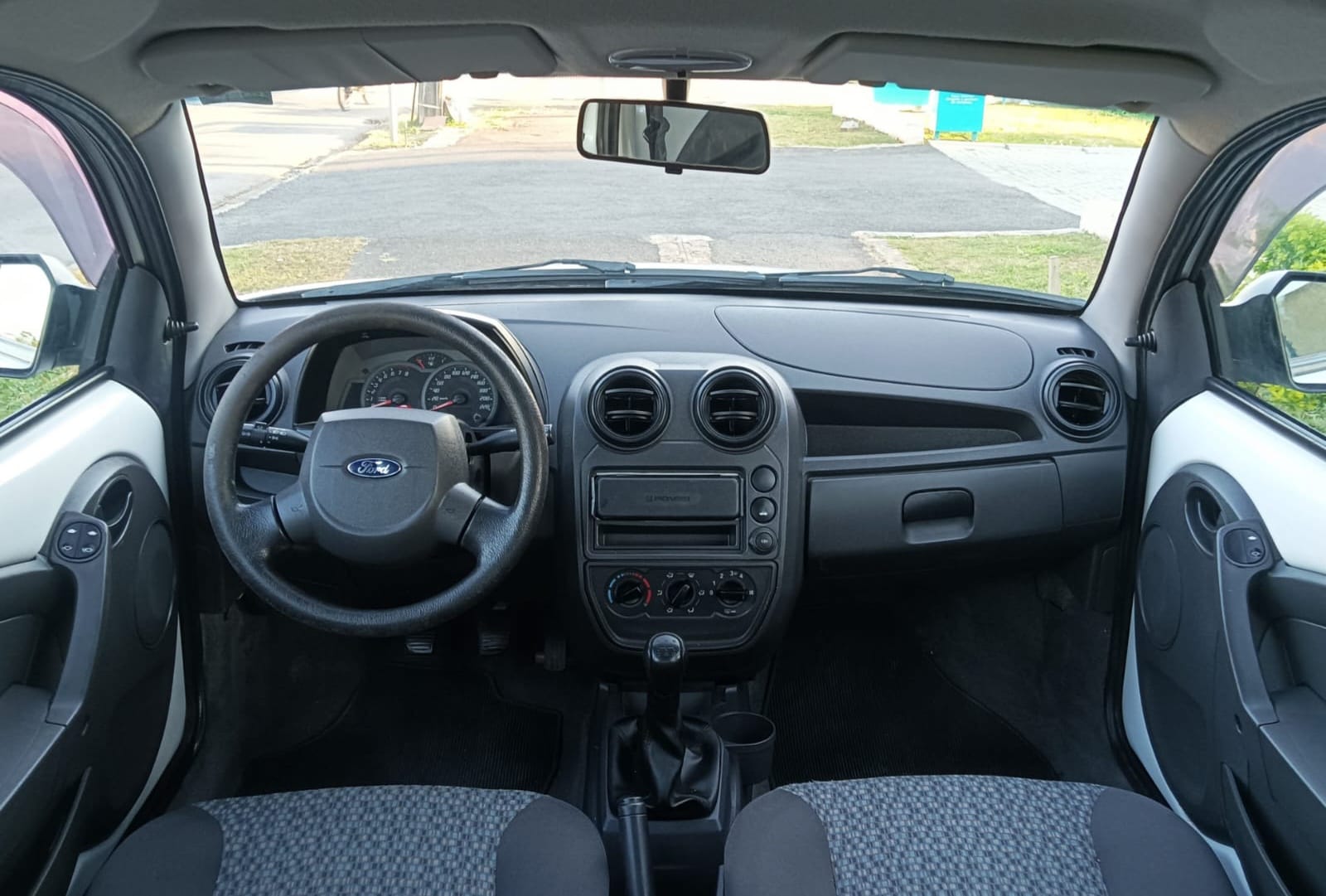 imagem-https://www.socarrao.com.br/sc-vehicle-images-prod/51771/1769989049699-7220598OR_1768305771_5_700.jpg