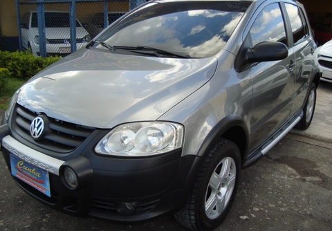 Volkswagen Crossfox 2008 Cinza — foto 1 de 3