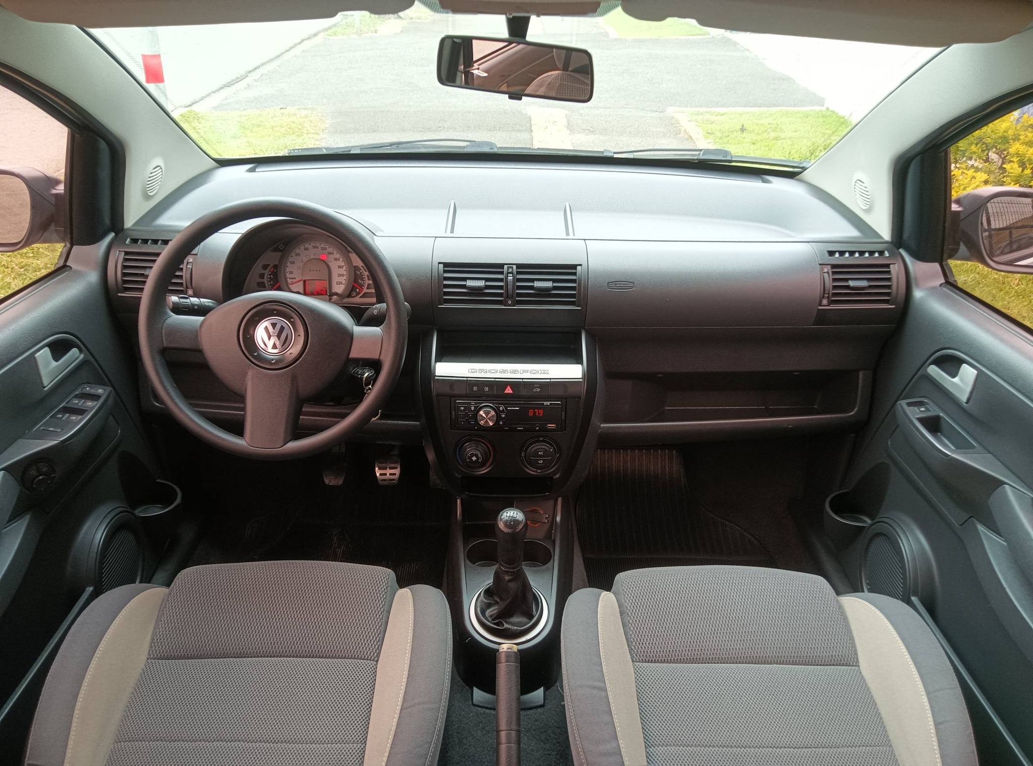 imagem-https://www.socarrao.com.br/sc-vehicle-images-prod/51777/1769989051021-7240801OR_1769098160_48_930.jpg