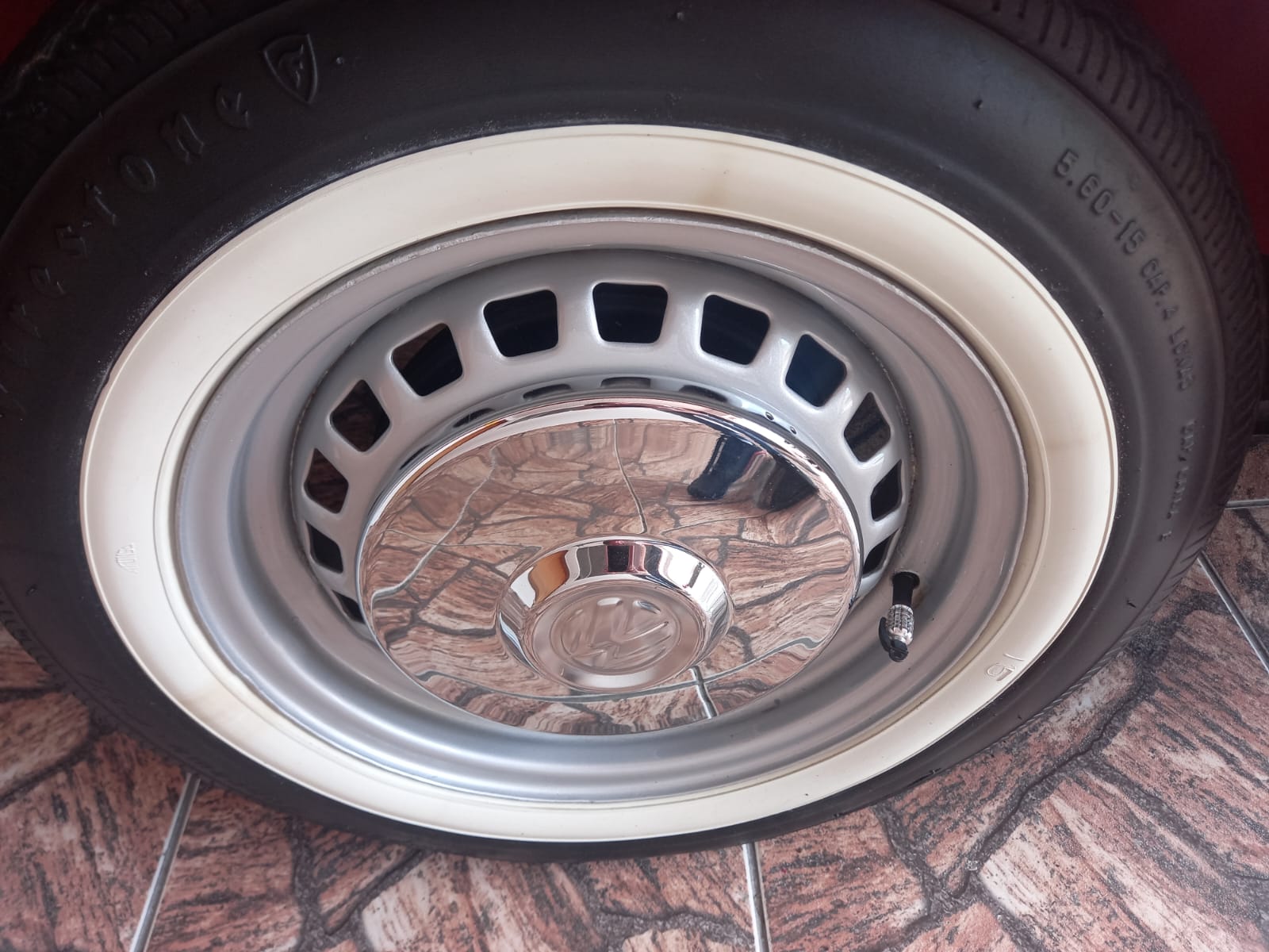 imagem-https://www.socarrao.com.br/sc-vehicle-images-prod/51901/1769989045658-5097759OR_1713273007_25_240.jpg