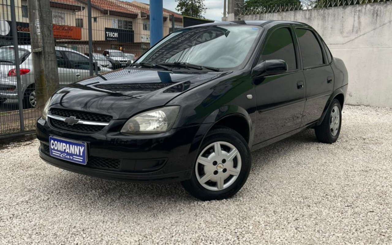 Chevrolet Classic 2013 Preto — foto 1 de 3