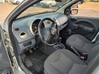 imagem-https://www.socarrao.com.br/sc-vehicle-images-prod/51988/1769989049339-5559756P_51629200_1700664455_3185_0.jpg
