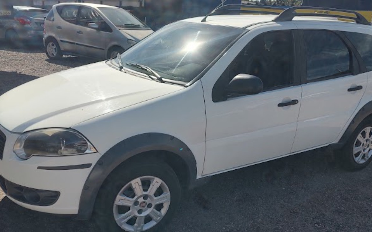 Fiat Palio Weekend Trekking 1.6 Flex 16V 5P - foto 2