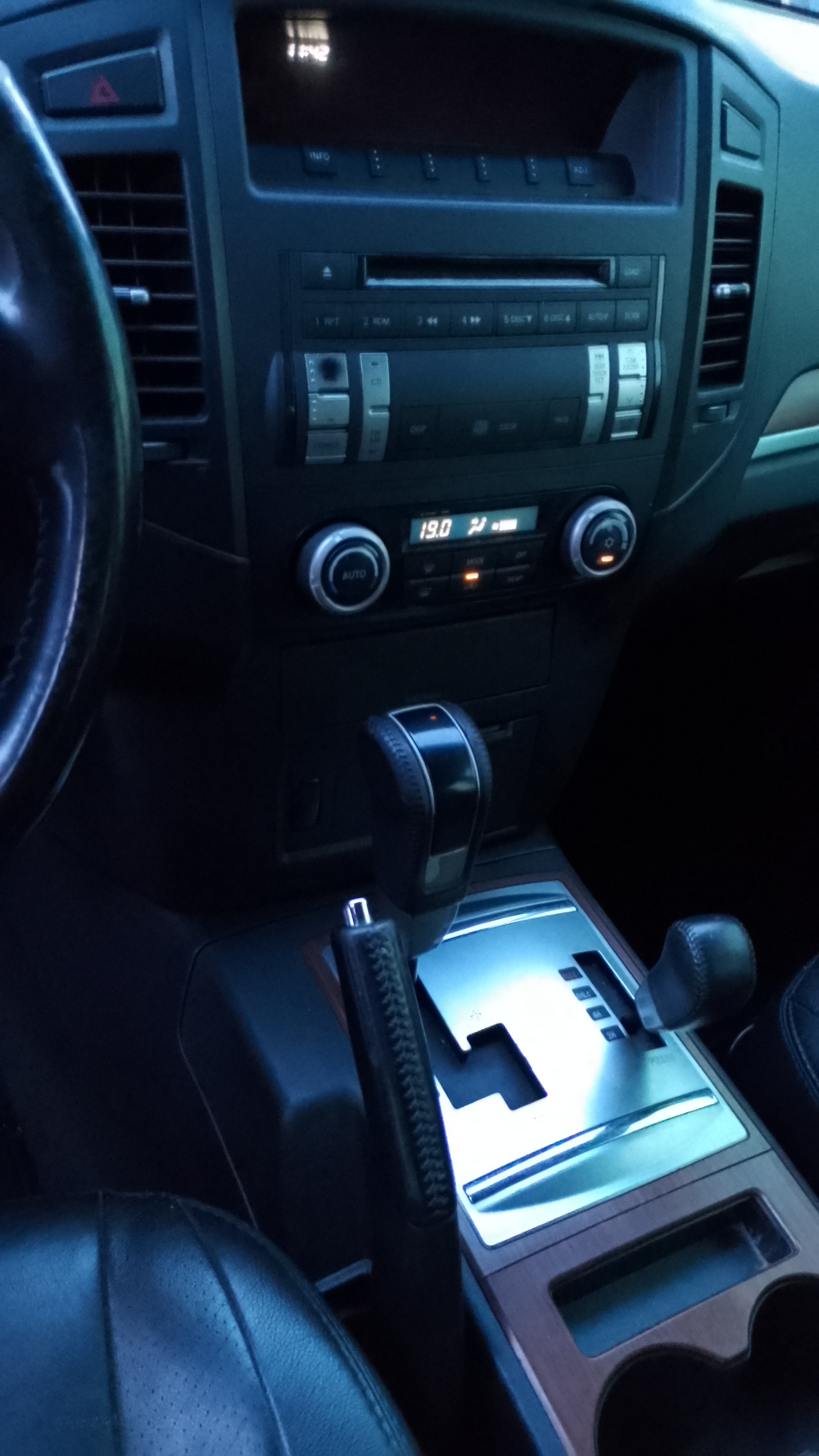imagem-https://www.socarrao.com.br/sc-vehicle-images-prod/52005/1769989053079-6322022OR_1731969265_9_300.jpg