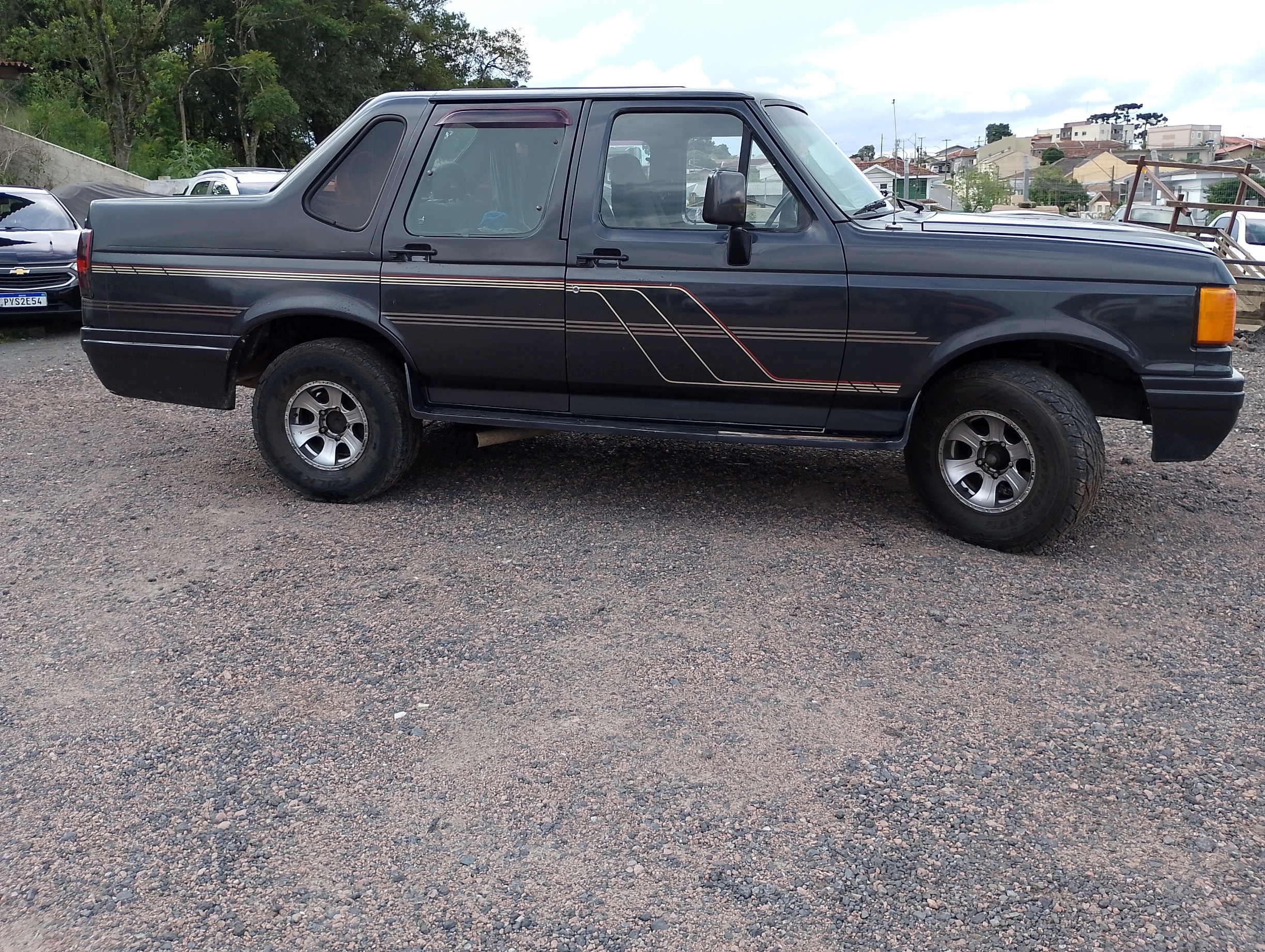 Ford F-1000 Lightning Super 4.9i - foto 3