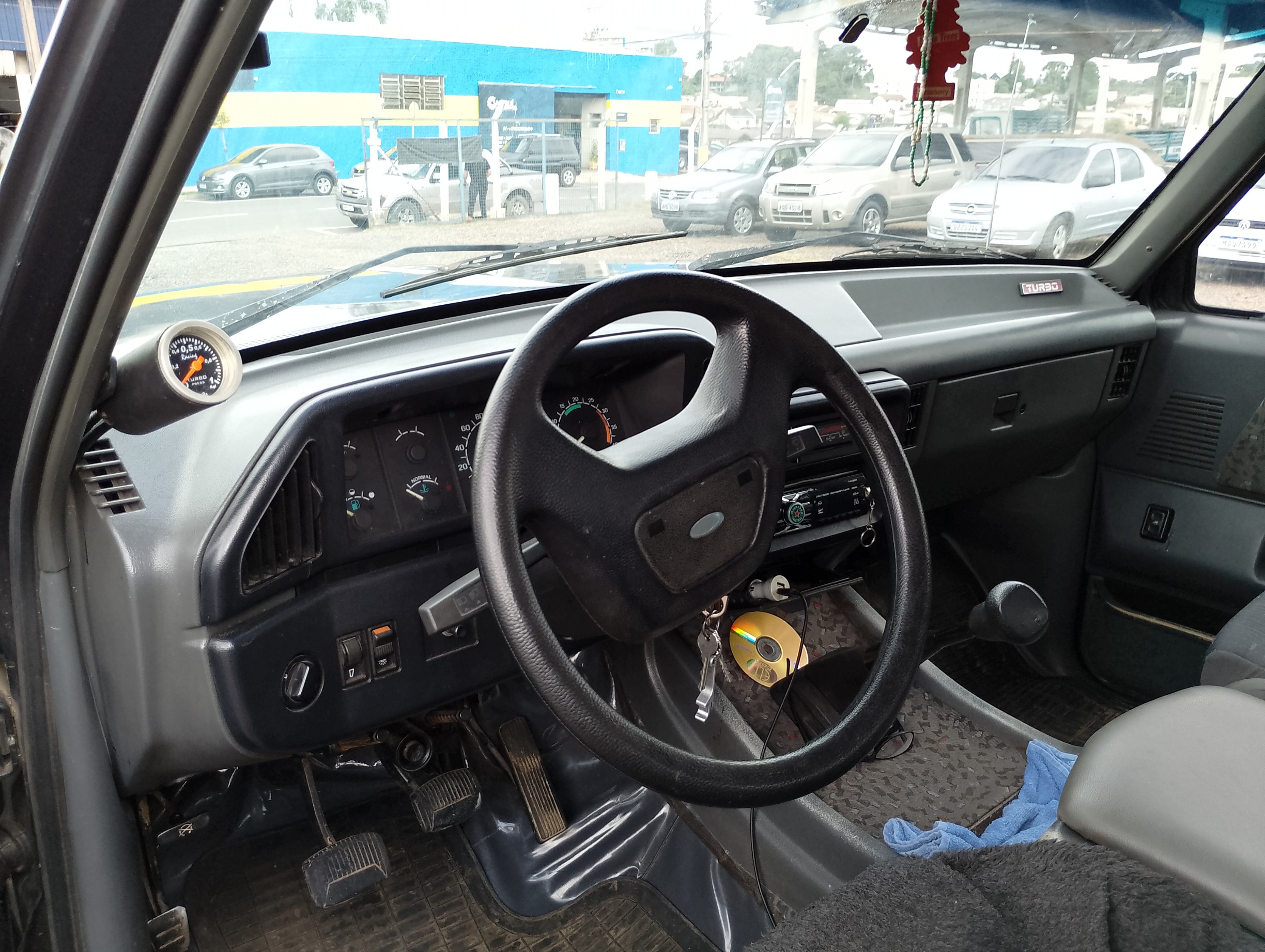 imagem-https://www.socarrao.com.br/sc-vehicle-images-prod/52008/1769989053730-6411770OR_1736374050_53_350.jpg