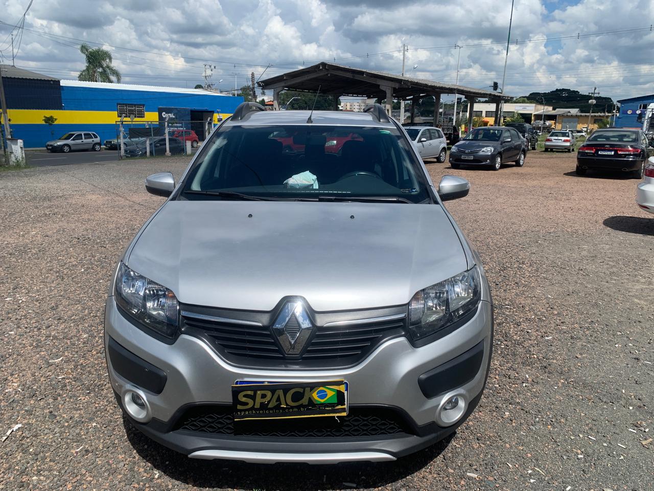 Renault Sandero Stepway Exp. Flex 1.6 16V 5P - foto 2