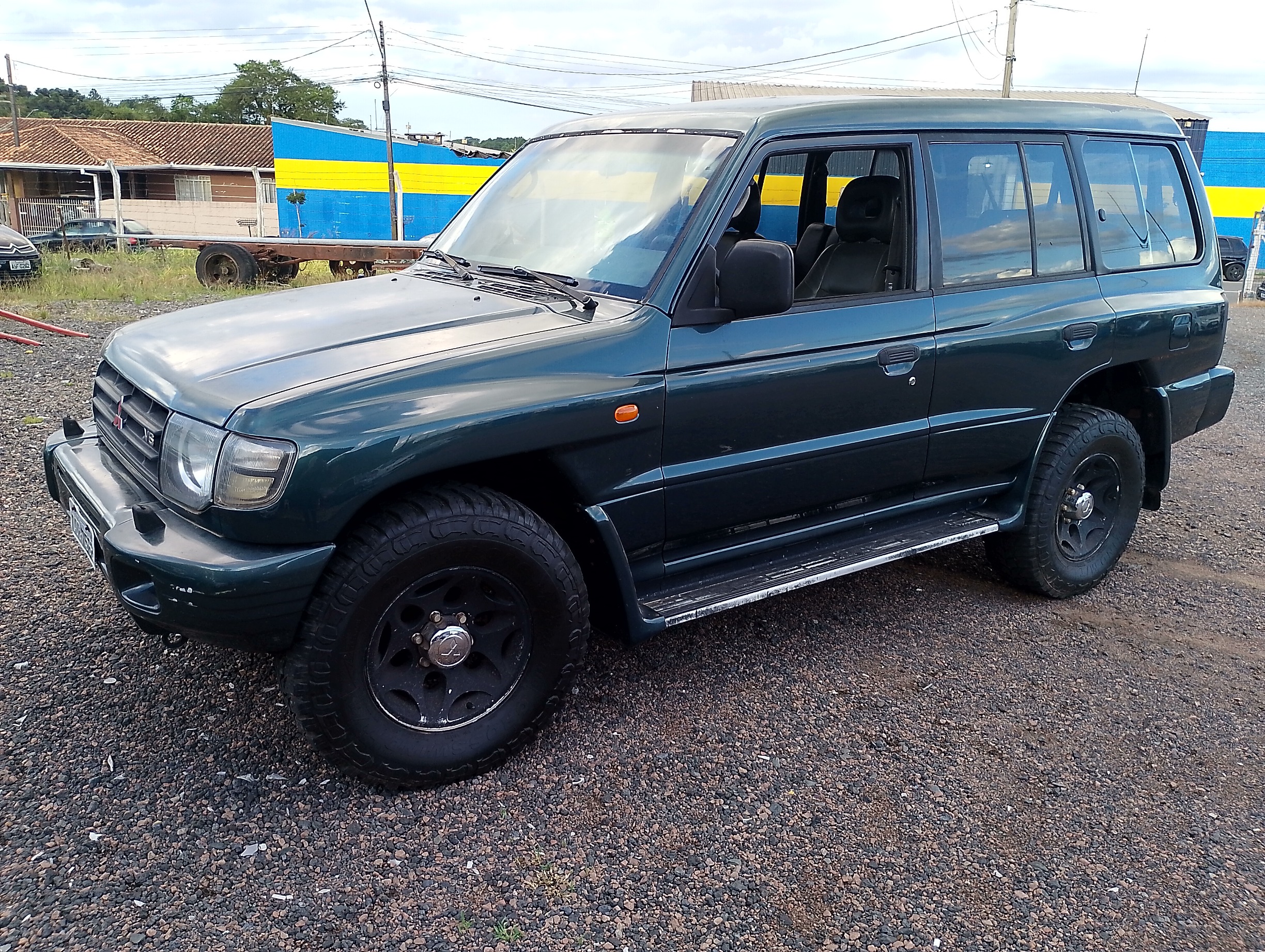 Mitsubishi Pajero GLS 3.5 V6 Top 2p Aut na cor Verde em Campo Largo / PR - 52015