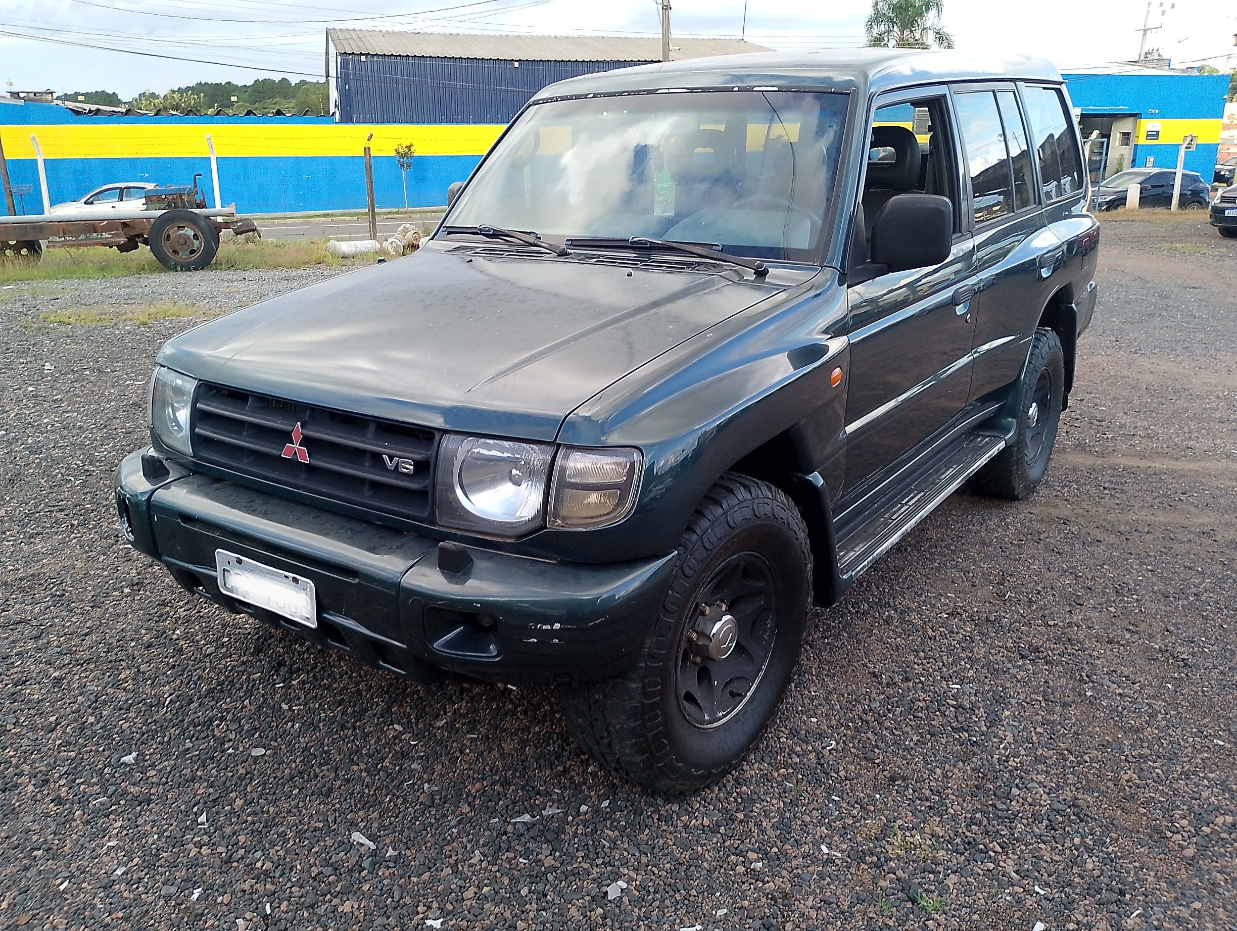 Mitsubishi Pajero Gls 3.5 V6 Top 2P Automático - foto 2