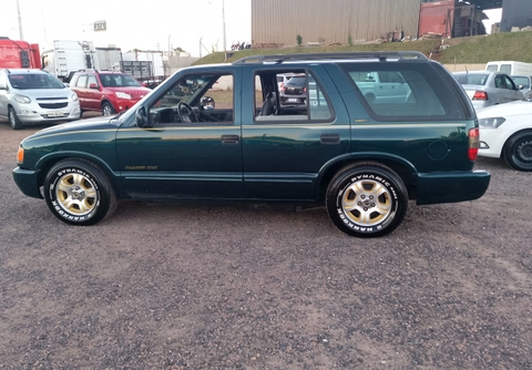 Chevrolet Blazer Executive 4.3 V6 1997 Verde — foto 1 de 3