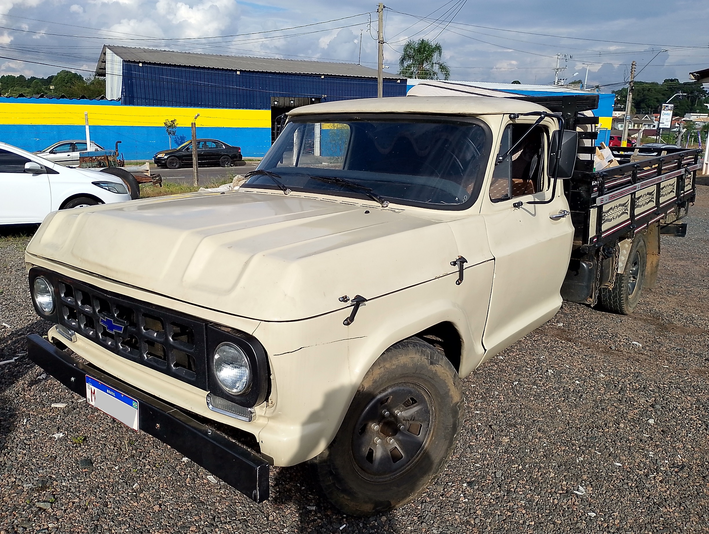 imagem-https://www.socarrao.com.br/sc-vehicle-images-prod/52028/1769989058619-6653405OR_1747081374_79_570.jpg