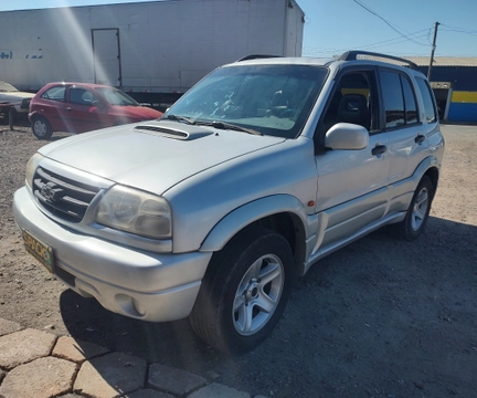 Chevrolet Tracker 2001 Cinza — foto 1 de 3