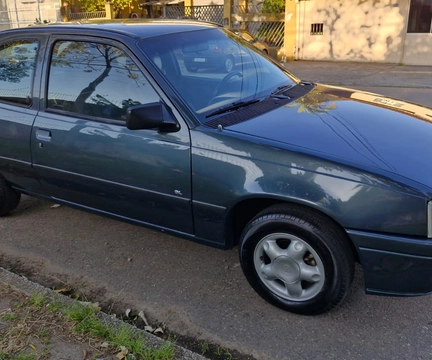 Chevrolet Kadett GL/SL/Lite/Turim 1.8 1997 Cinza — foto 1 de 3