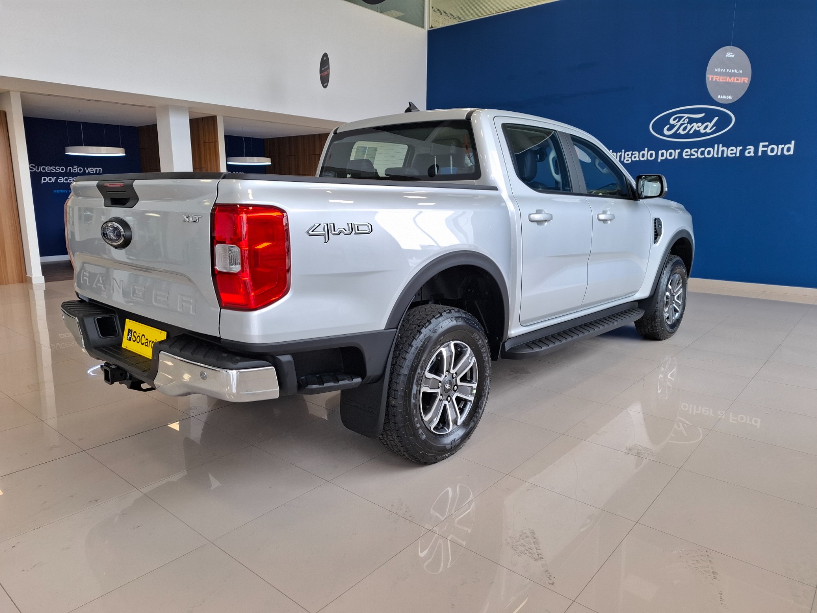 imagem-https://www.socarrao.com.br/sc-vehicle-images-prod/5206/1769987777278-6768408OR_1752465105_45_300.jpg