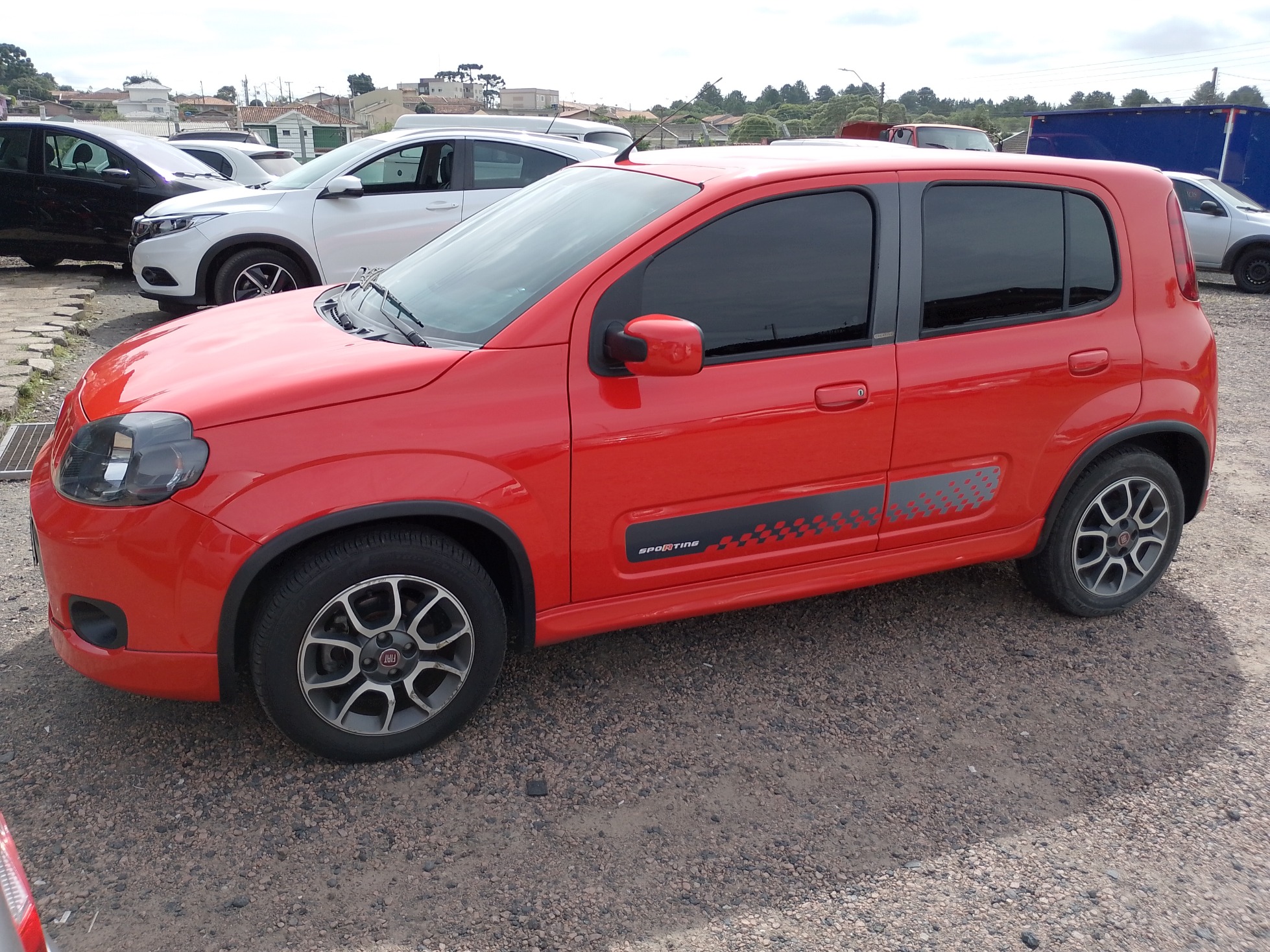 Fiat Uno Sporting 1.4 Evo Fire Flex 8V 4P - foto 3