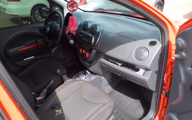imagem-https://www.socarrao.com.br/sc-vehicle-images-prod/52069/1769989067387-7077341OR_1763736261_77_50.jpg