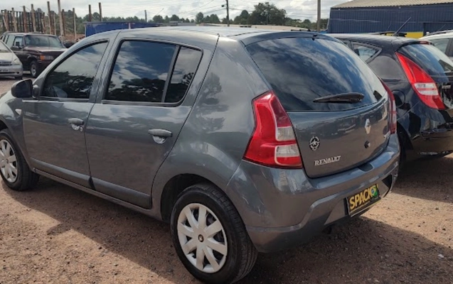 imagem-https://www.socarrao.com.br/sc-vehicle-images-prod/52088/1775058669583-SU1HXzIwMjYwNDAxXzEyMjIzMjU1N19IRFIuanBn.jpg