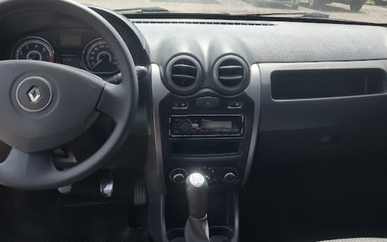 imagem-https://www.socarrao.com.br/sc-vehicle-images-prod/52088/1775058670027-SU1HXzIwMjYwNDAxXzEyMjQzMjM5Nl9IRFIuanBn.jpg