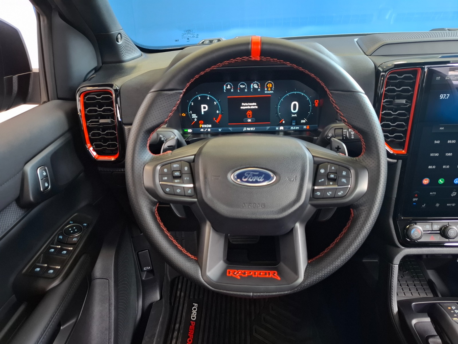 imagem-https://www.socarrao.com.br/sc-vehicle-images-prod/5216/1769987779085-6768418OR_1752467586_70_290.jpg
