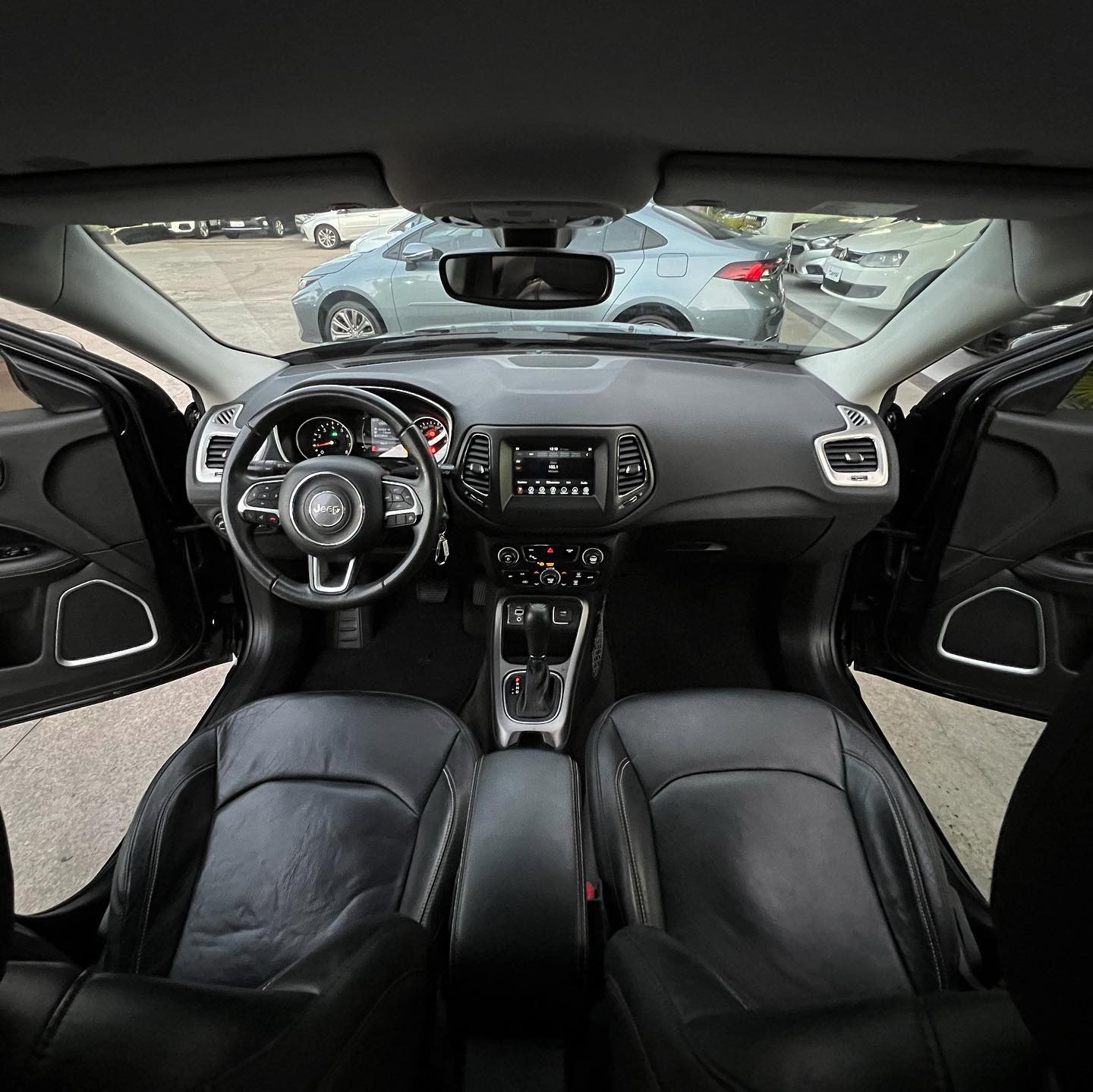 imagem-https://www.socarrao.com.br/sc-vehicle-images-prod/52267/1769989053823-6892443OR_1756748044_88_70.jpg