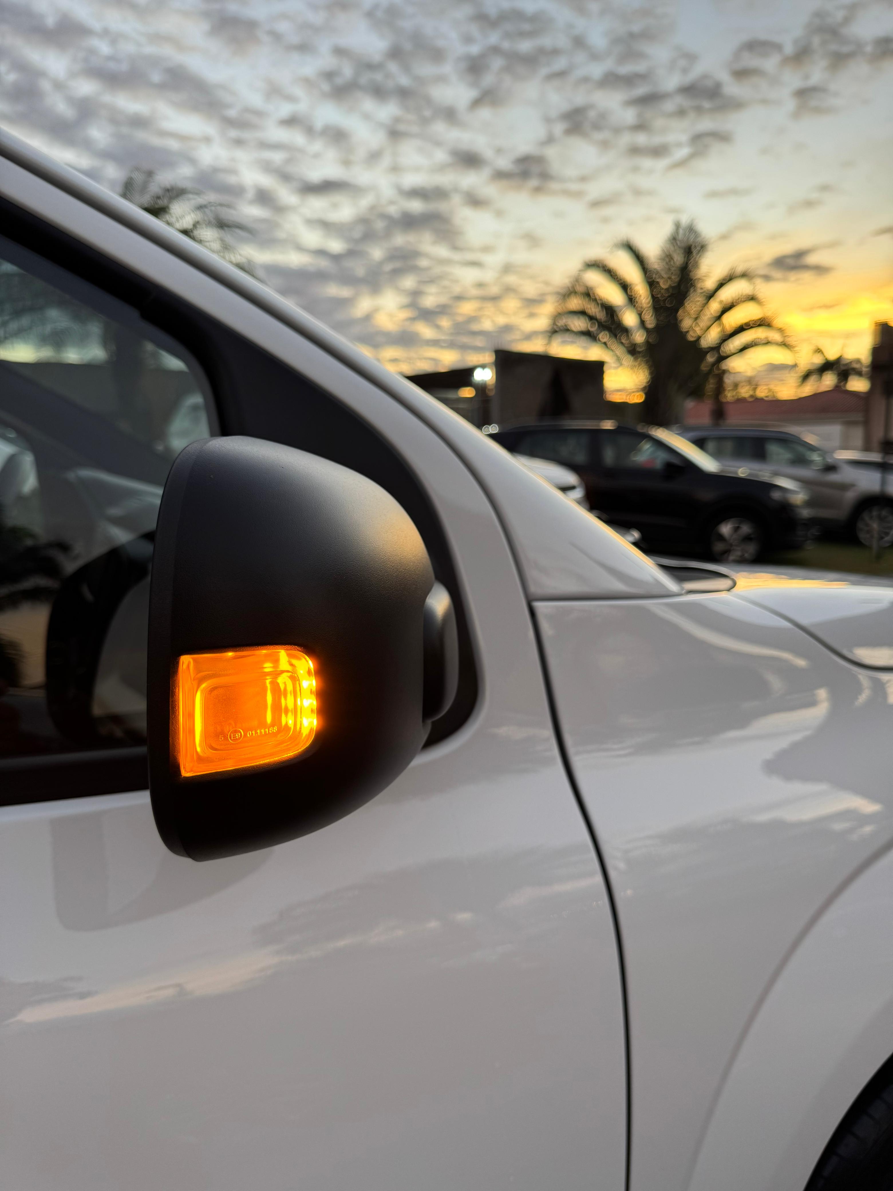 imagem-https://www.socarrao.com.br/sc-vehicle-images-prod/52278/1769989056236-7044467OR_1762518517_72_530.jpg