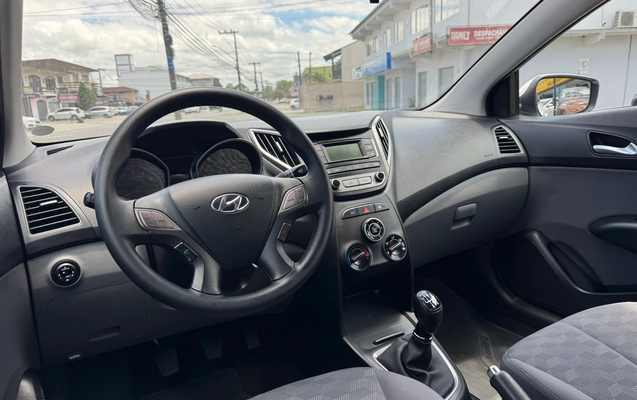 imagem-https://www.socarrao.com.br/sc-vehicle-images-prod/52510/1784755678768-dcb3dd9a-18b0-4d51-b05b-e2f8402b67b8.jpg