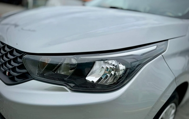 imagem-https://www.socarrao.com.br/sc-vehicle-images-prod/52556/1769989062198-6413777OR_1736454733_56_570.jpg